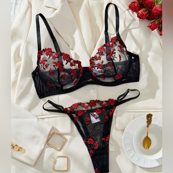 Other - Elegant Black and Red Floral Lingerie Set